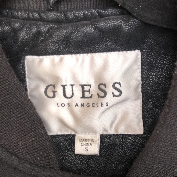 Ladies Guess jacket - Picture 2 of 5